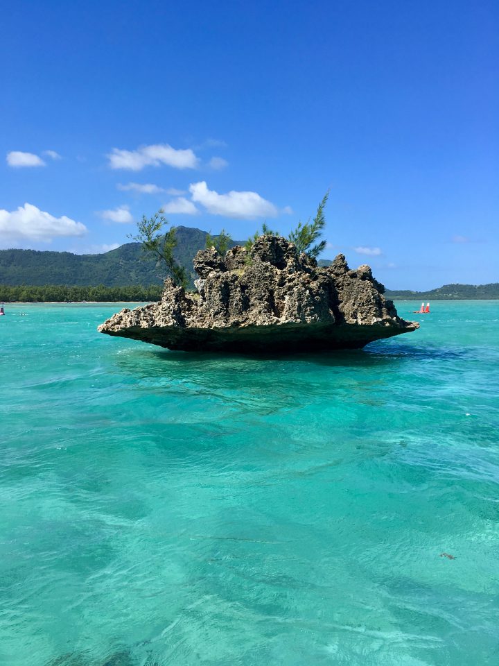 Crystal Rock, nei pressi dell'isola di Benitiers