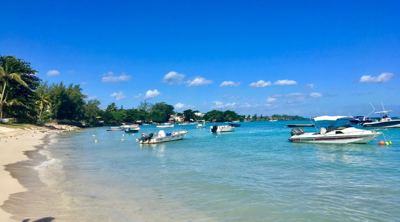 La spiaggia di Troux-aux-Biches