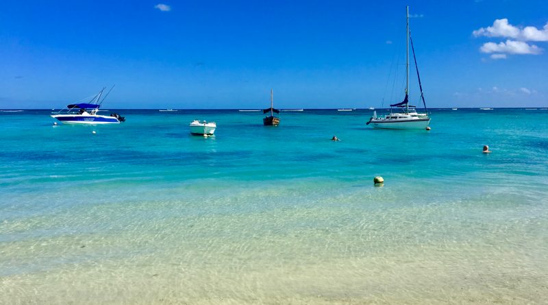 La spiaggia di Troux-aux-Biches