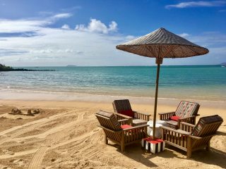 La spiaggia del resort LUX a Grand Gaube