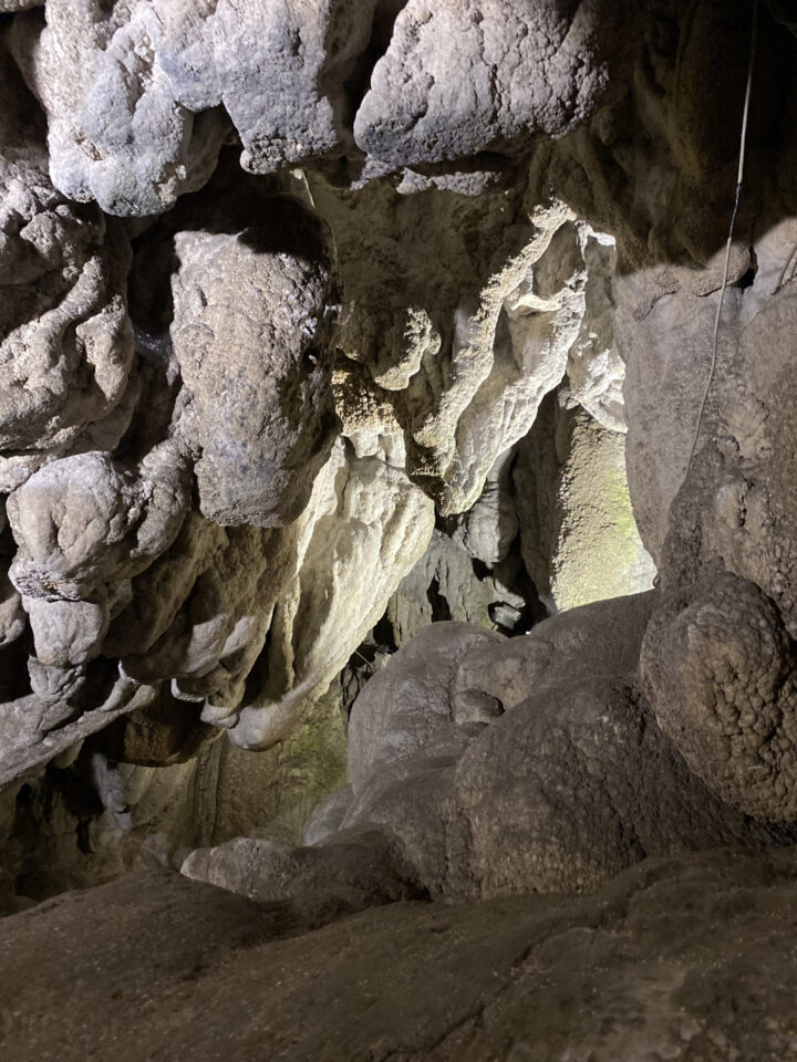 Particolare delle Grotte di Rescia