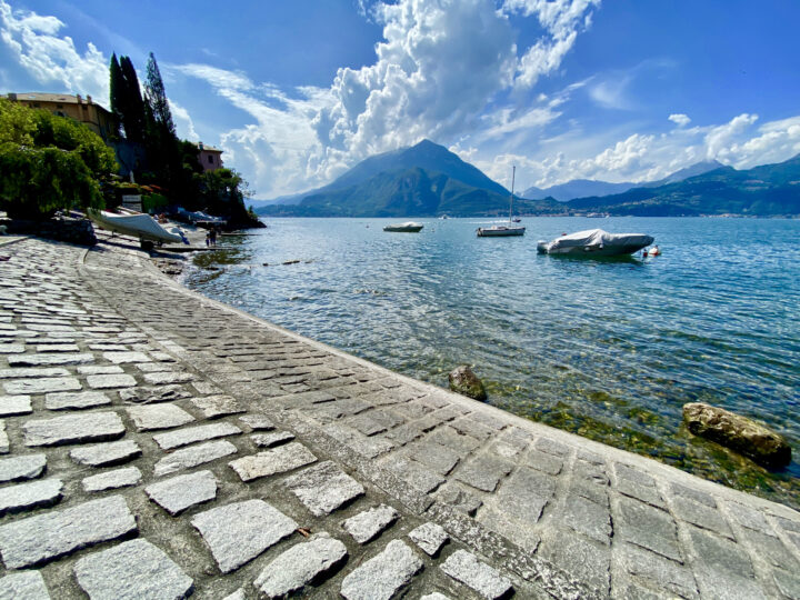 Il lungolago di Varenna