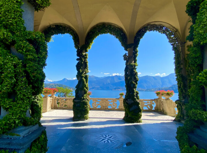 La loggia della Villa del Balbianello